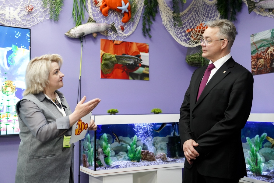 Аграрии на поле